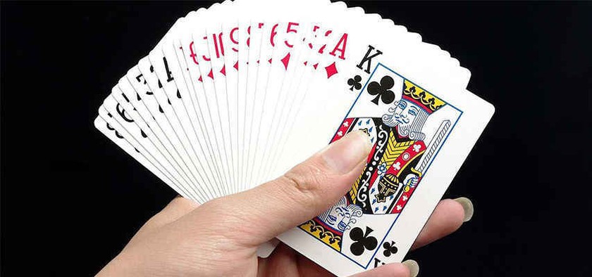 Tá Lả Là Gì? Khám Phá Trò Chơi Bài Dân Gian Hấp Dẫn 4 Tá Lả Là Gì? Khám Phá Trò Chơi Bài Dân Gian Hấp Dẫn image-1731646864301